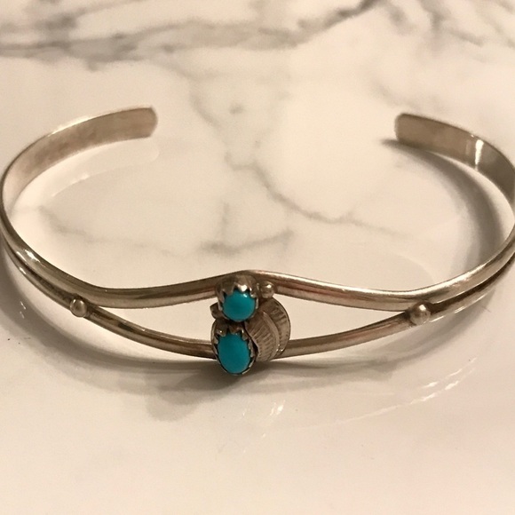 Vintage Turquoise Sterling Cuff Bracelet - Picture 1 of 9